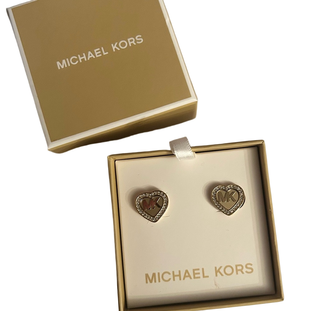 Michael Kors Pave Heart Stud Earrings - Picture 4 of 4